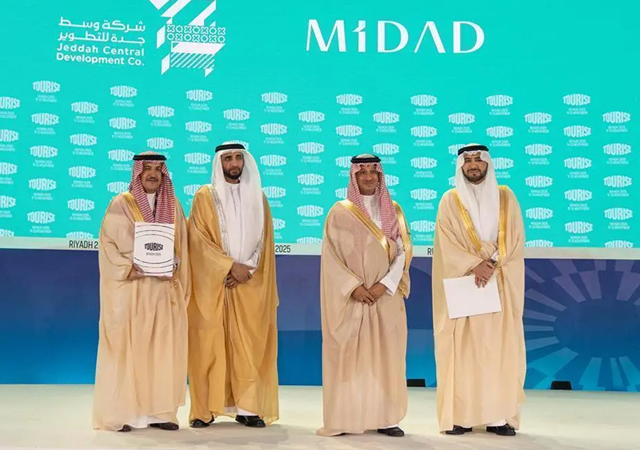 JCDC, Midad Real Estate and Kerzner International officials signed the deal which will see the development of the Atlantis Jeddah, a waterpark and One&Only Jeddah resort.